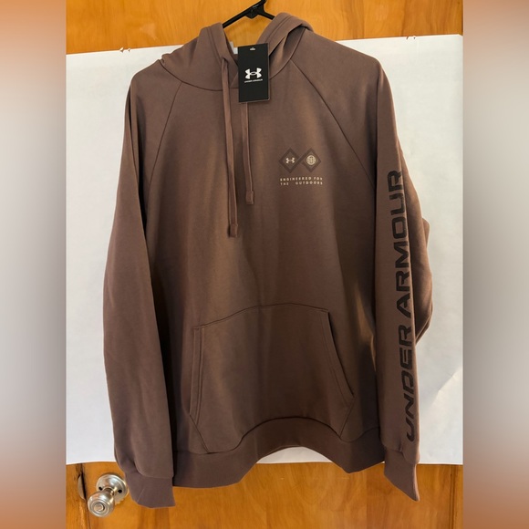 Under Armour Other - Under Armour Men’s Brown Pullover Hoodie with Sleeve Logo